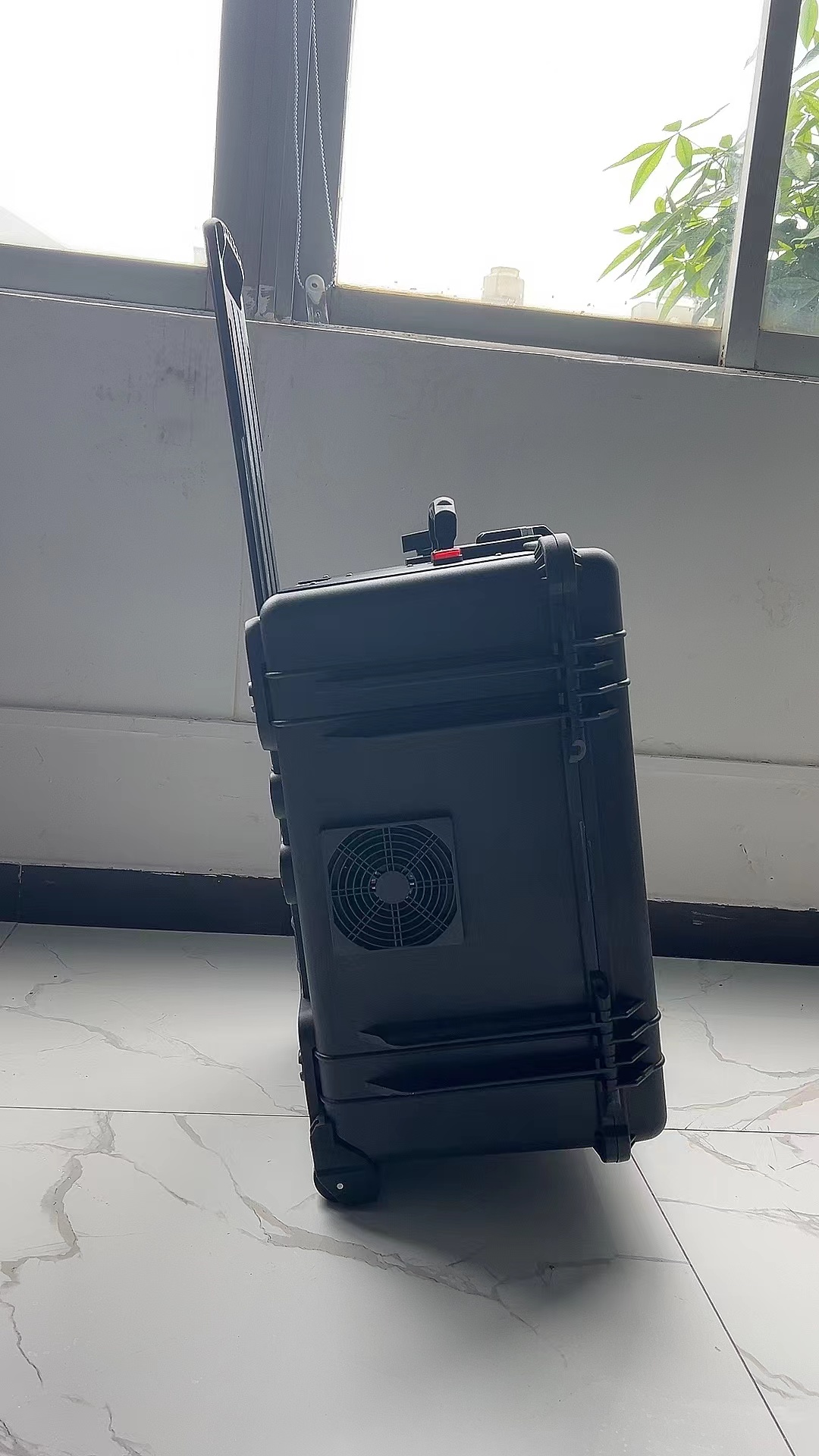 杞县手拉箱型移动通信干扰器